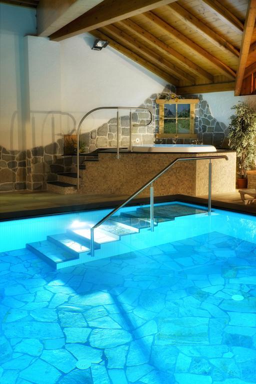 ראבי Albergo Miramonti מראה חיצוני תמונה